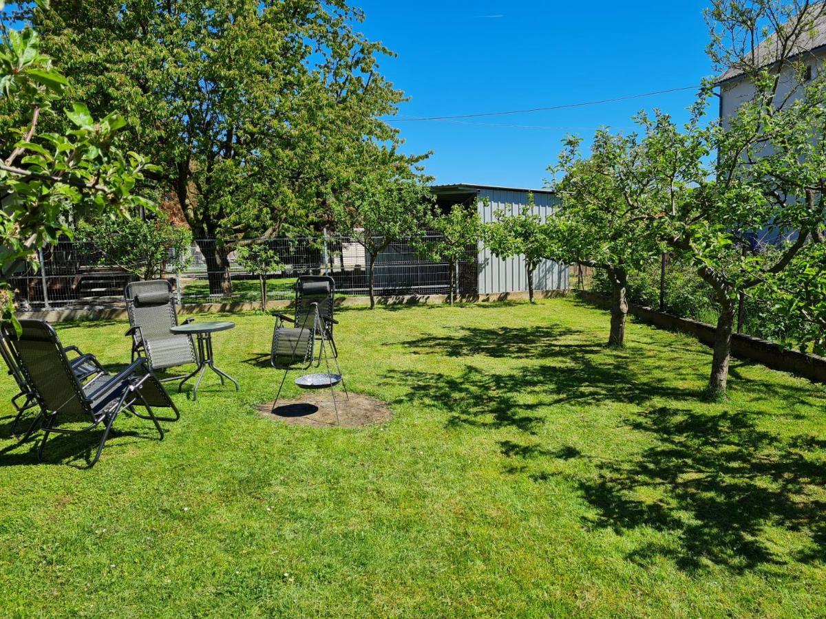 Gyoengyvirag Apartman Lenti Buitenkant foto