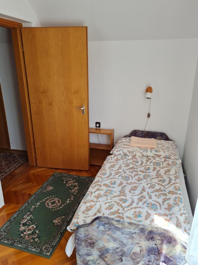 Gyoengyvirag Apartman Lenti Buitenkant foto