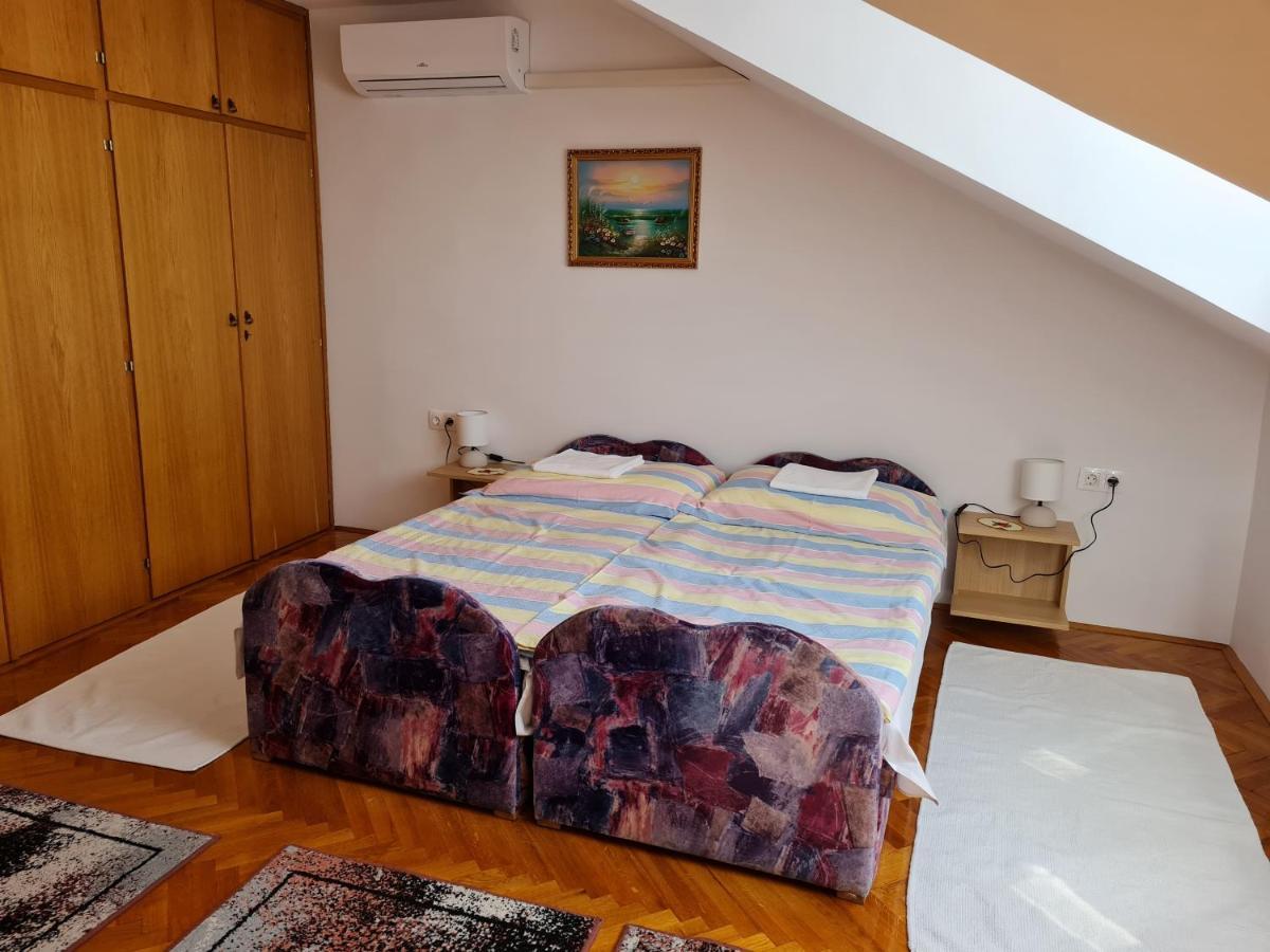 Gyoengyvirag Apartman Lenti Buitenkant foto