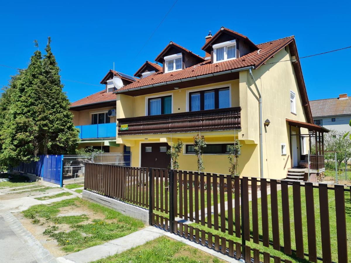 Gyoengyvirag Apartman Lenti Buitenkant foto